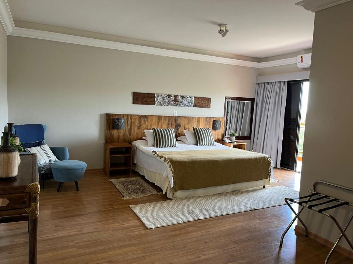 Hotel Pousada Shangri-la Serra Negra  Bagian luar foto